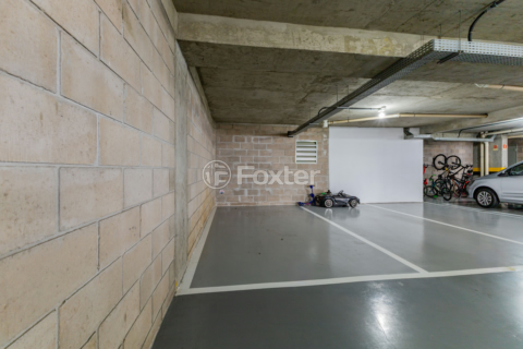 Image 25 - 961543