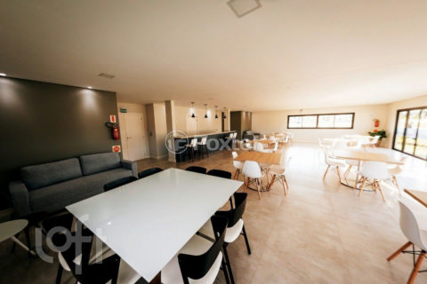 Image 43 - 961570