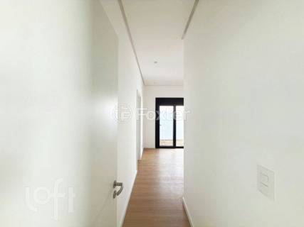 Image 31 - 961718