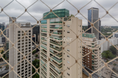 Image 22 - 961816