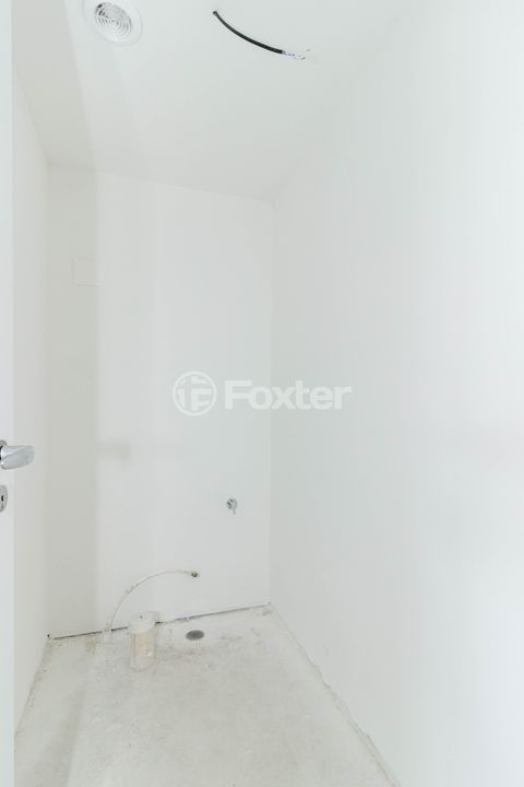 Image 35 - 961859