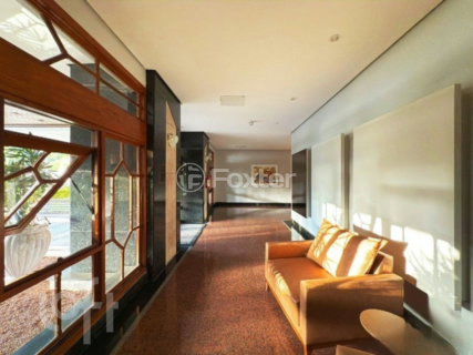 Image 33 - 961929