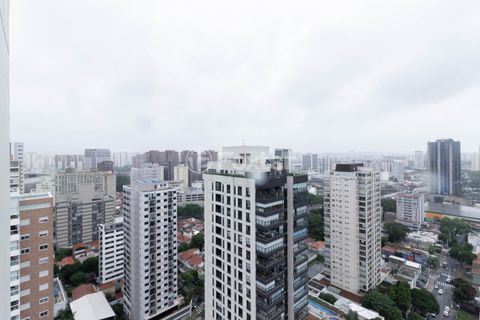 Image 27 - 962782