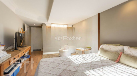 Image 38 - 962821