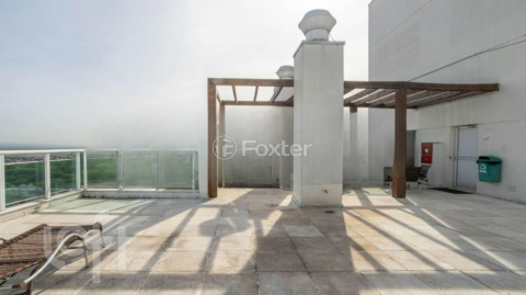 Image 22 - 962885