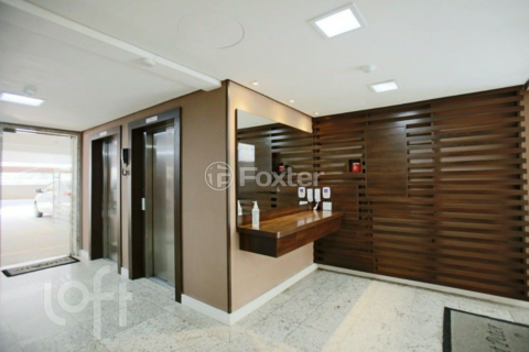 Image 22 - 962896