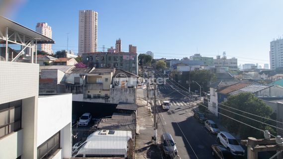 Image 33 - 962928