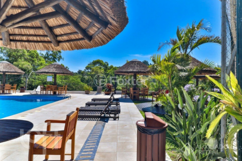 Image 40 - 962937