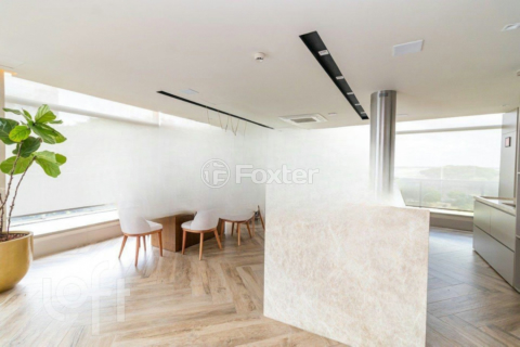 Image 32 - 963817