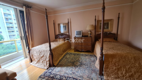 Image 33 - 964717