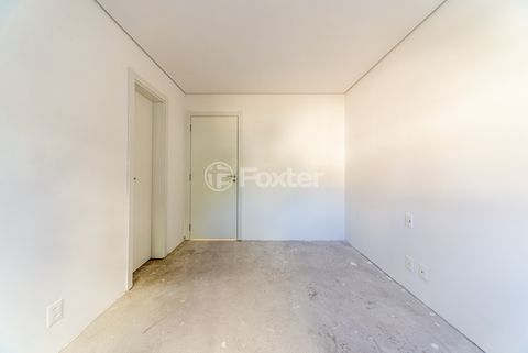 Image 24 - 964785