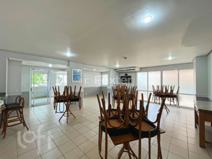 Image 30 - 964999