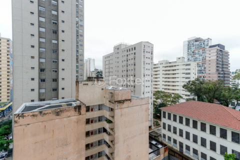Image 4 - 965008