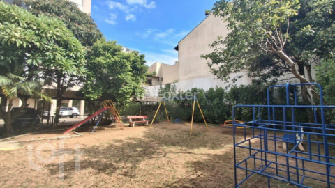 Image 37 - 965141