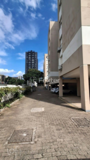 Image 21 - 965141