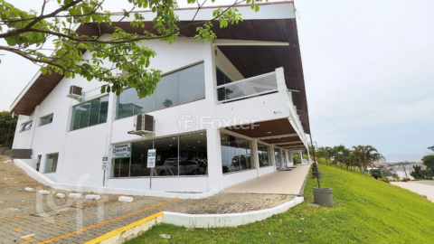 Image 35 - 965228