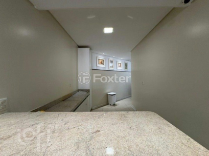 Image 39 - 965334