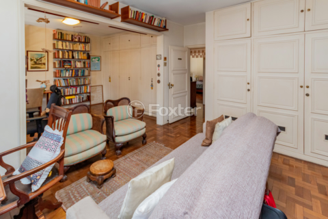 Image 23 - 965601