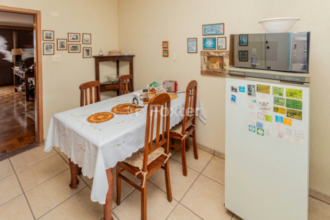 Image 34 - 965601