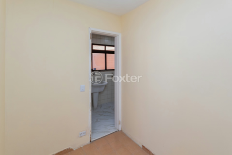 Image 31 - 966045