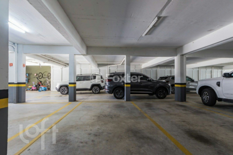 Image 40 - 966143