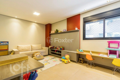 Image 31 - 966143