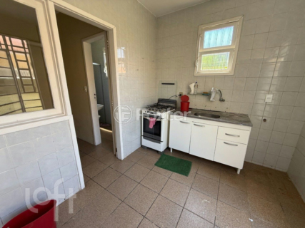 Image 31 - 966240