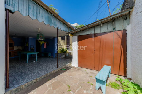Image 29 - 966383
