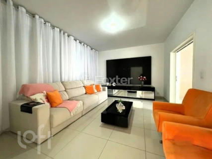 Image 21 - 966558