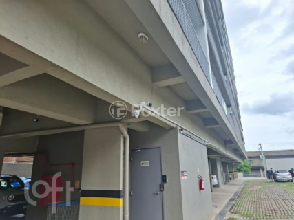 Image 21 - 966615