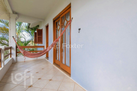 Image 35 - 966677