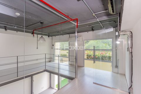 Image 22 - 966717
