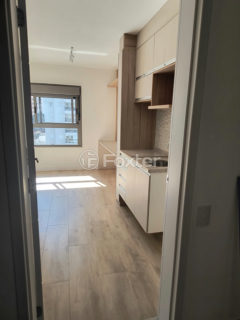 Image 6 - 966732