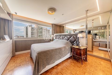 Image 26 - 966809