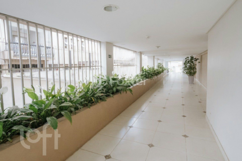 Image 38 - 967158