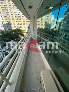 Image 6 - 967402