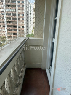 Image 8 - 967982