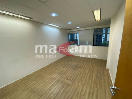Image 6 - 968001