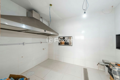 Image 34 - 968224