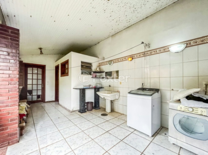 Image 30 - 968252