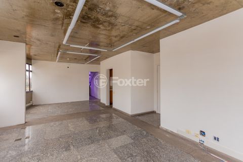 Image 21 - 968339