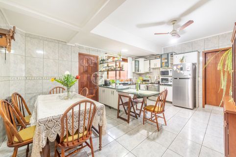 Image 33 - 968810