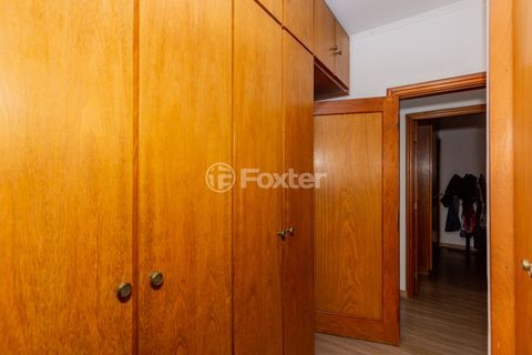 Image 50 - 968935