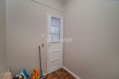 Image 37 - 969539