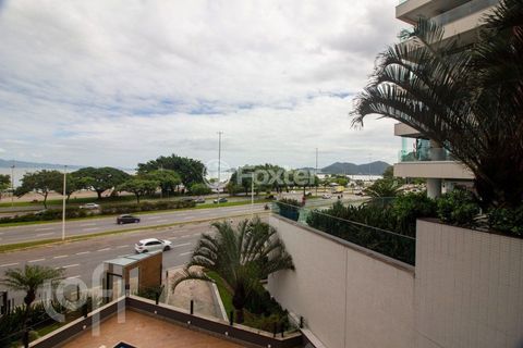 Image 25 - 969982
