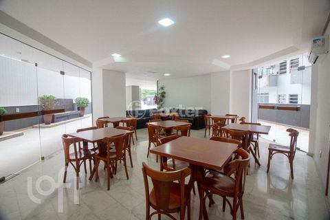 Image 34 - 969982