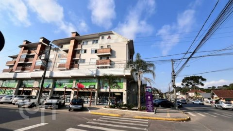 Image 32 - 970003