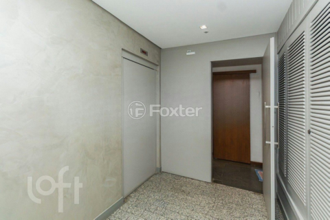 Image 32 - 971263