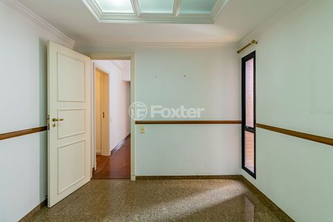 Image 31 - 971334