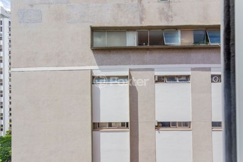 Image 49 - 971811